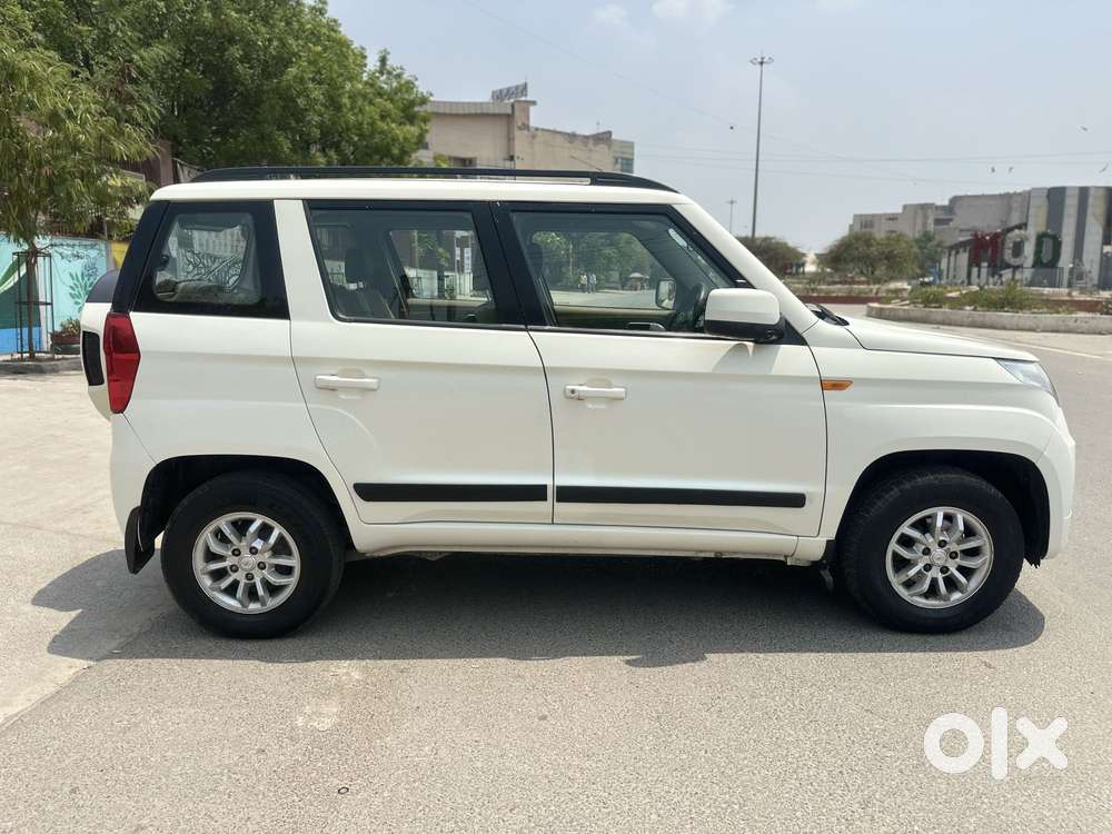 Mahindra Tuv 300 T8, 2016, Diesel