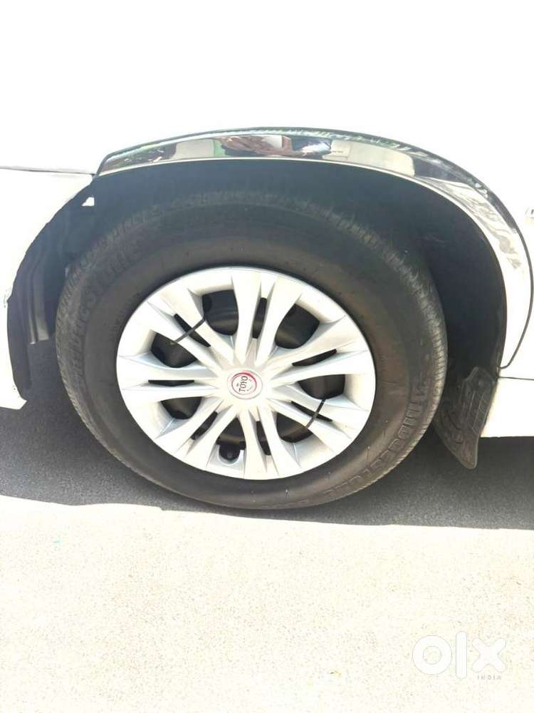 Toyota Innova 2.5 G (diesel) 7 Seater Bs Iv, 2015, Diesel