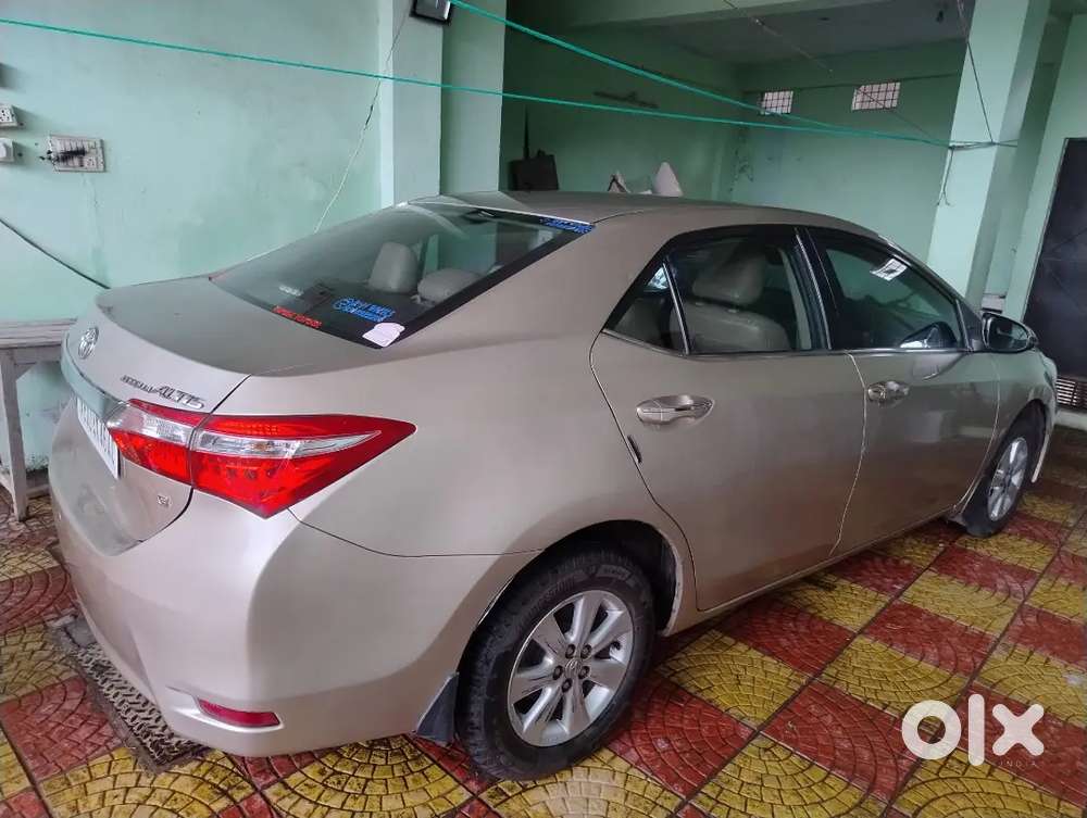 Toyota Corolla Altis 2016