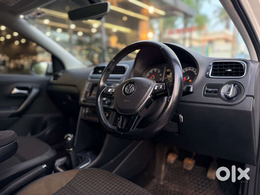 Volkswagen Polo 2009-2013 Petrol Highline 1.2l, 2017, Petrol