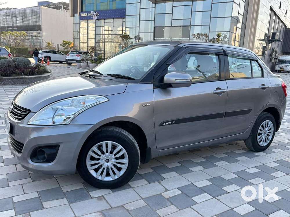 Maruti Suzuki Swift Dzire 1.2 Vxi Bsiv, 2015, Petrol