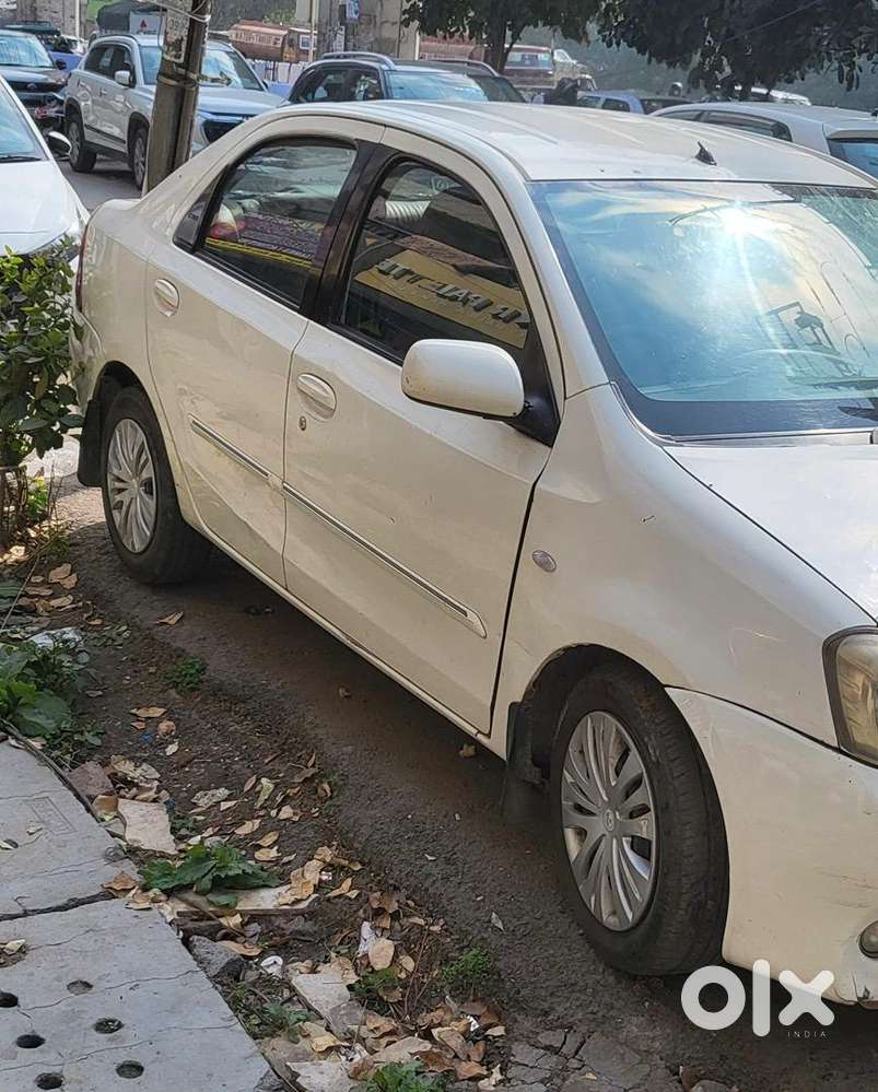 Toyota Etios 1.5 G Cng