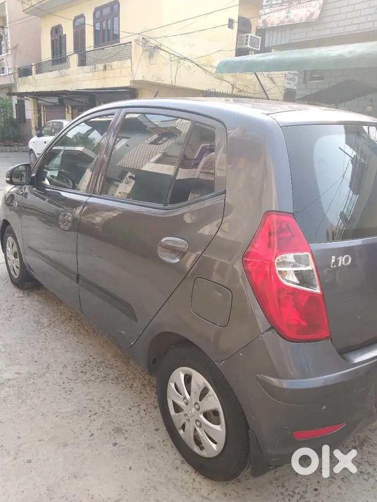 Hyundai I10 Magna Petrol 2013
