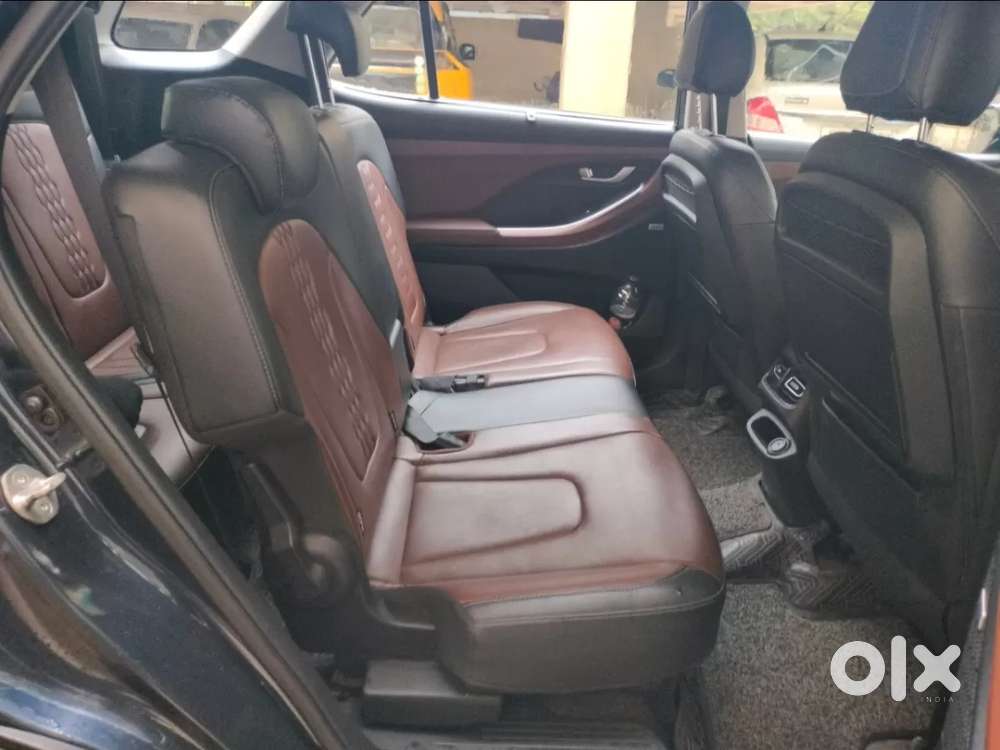 Hyundai Alcazar 2.0 Signature (o) Petrol At 7 Str, 2022, Petrol