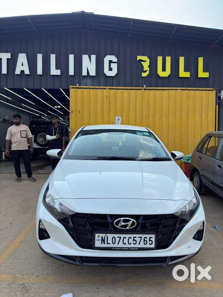 Hyundai Petrol Manual 2023 Car