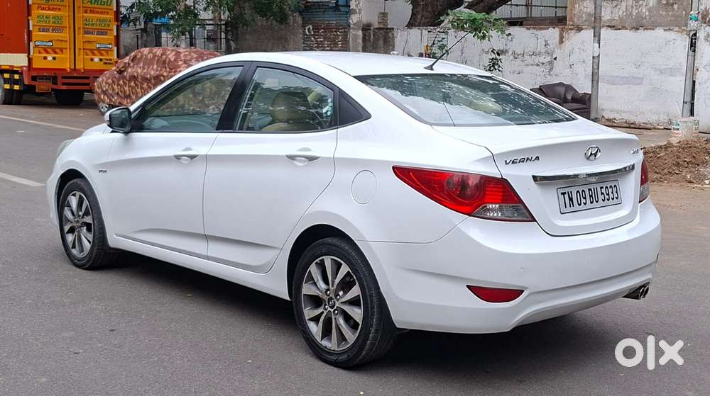 Hyundai Verna 1.6 Vtvt Sx, 2013, Petrol