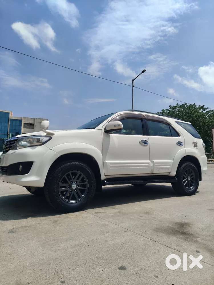 Toyota Fortuner, 2013, Diesel