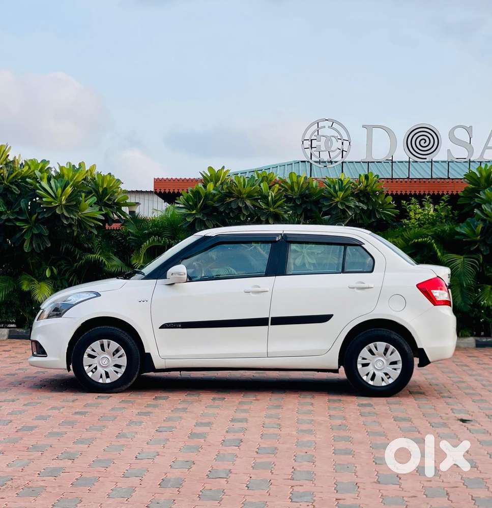 Maruti Suzuki Dzire 1.2 Vxi, 2016, Petrol