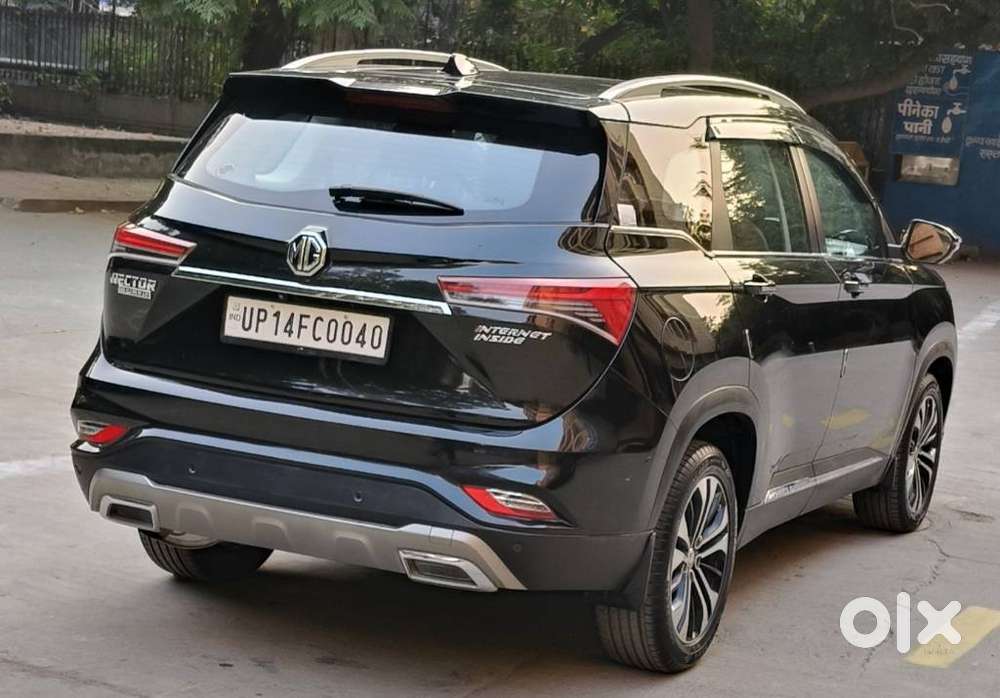 Mg Hector Plus Sharp Pro Blackstorm 1.5 Turbo Petrol Cvt 7 Str, 2022..