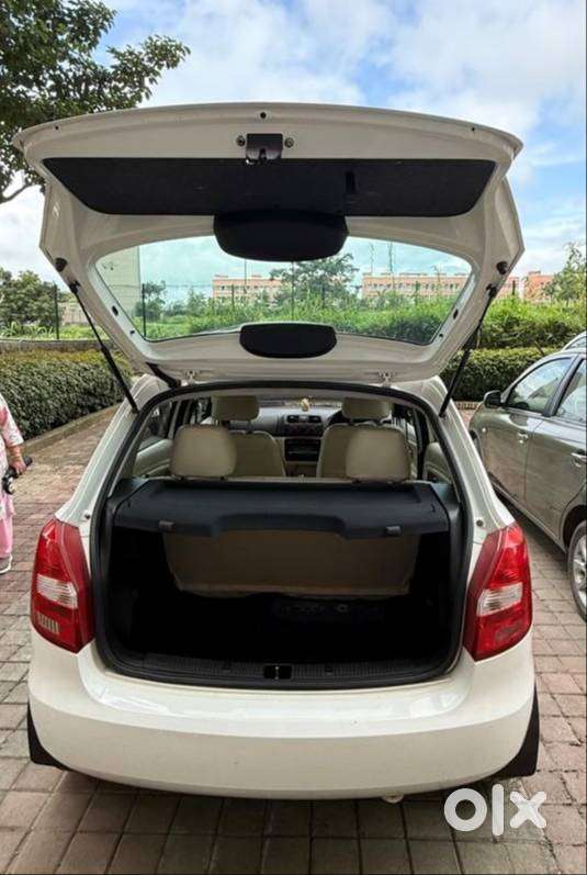 Skoda Fabia 1.2 Mpi Elegance  2011  47,634 Km  1st Owner  Petrol