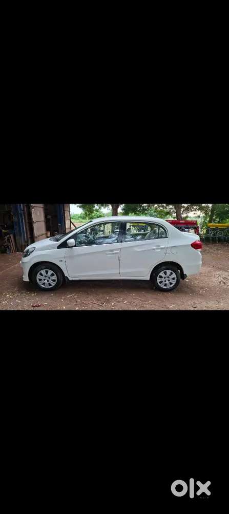 Honda Amaze 2013 Cng & Hybrids Well Maintained