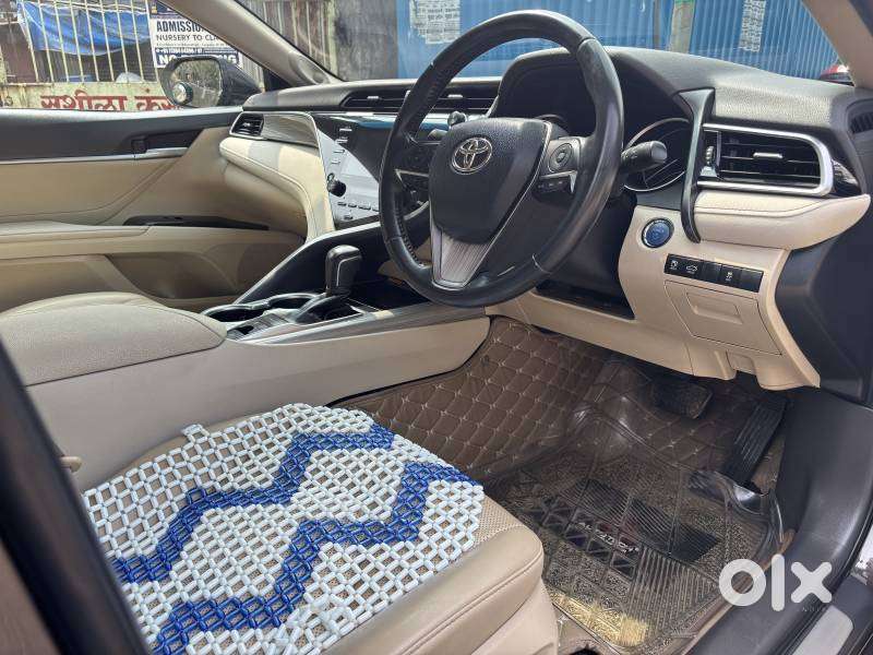 Toyota Camry, 2020, Petrol