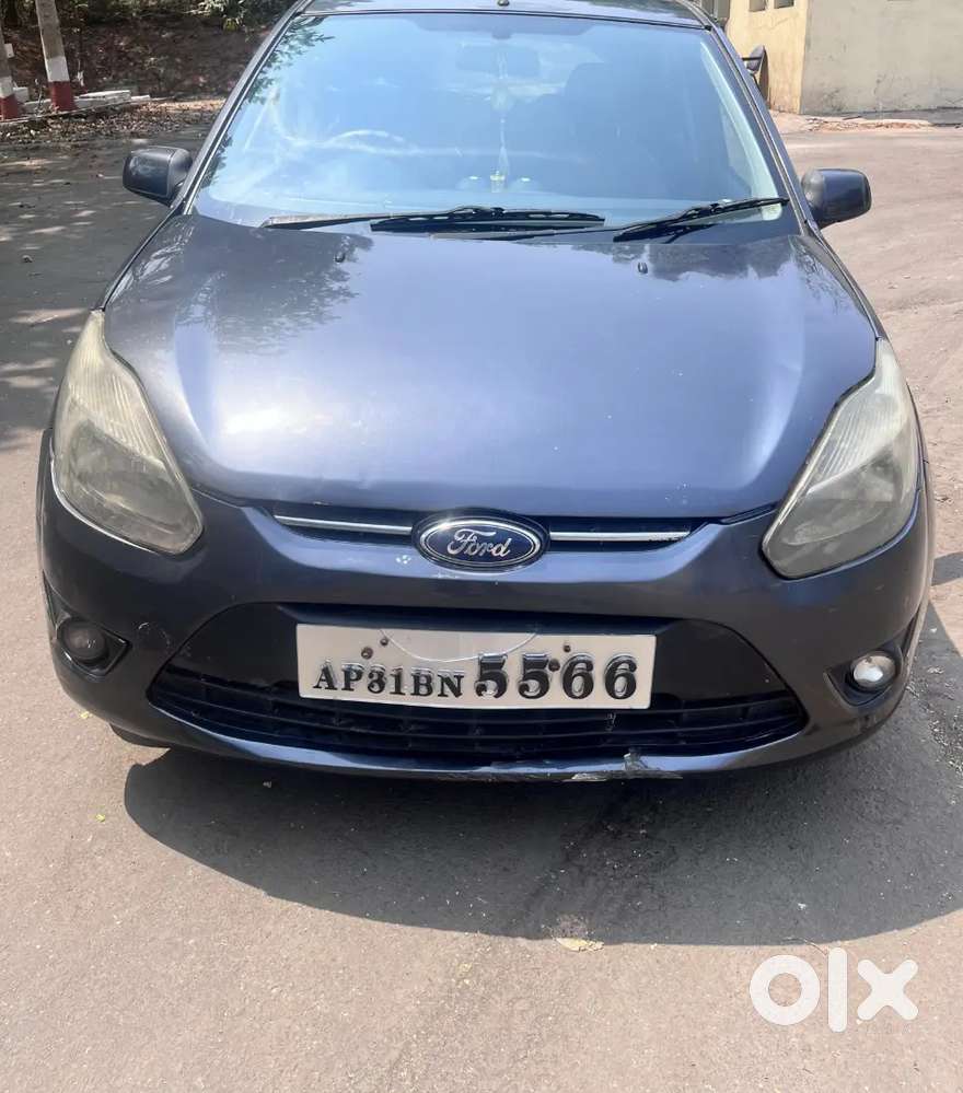 Ford Figo 2011 Diesel 90000 Km Driven