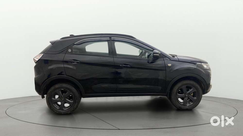 Tata Nexon 1.2 Revotron Xz Plus (l) Dark Edition, 2023, Petrol
