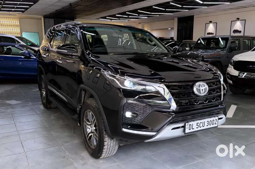 Toyota Fortuner 4x2 At 2.7 Petrol, 2022, Petrol
