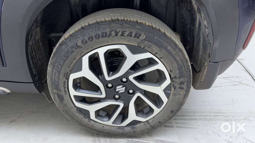 Maruti Suzuki Fronx Alpha 1.0l Turbo 6 At, 2024, Petrol