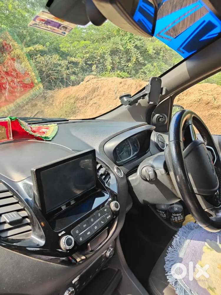 Ford Figo 1.2 Titanium Blu Petrol 2019