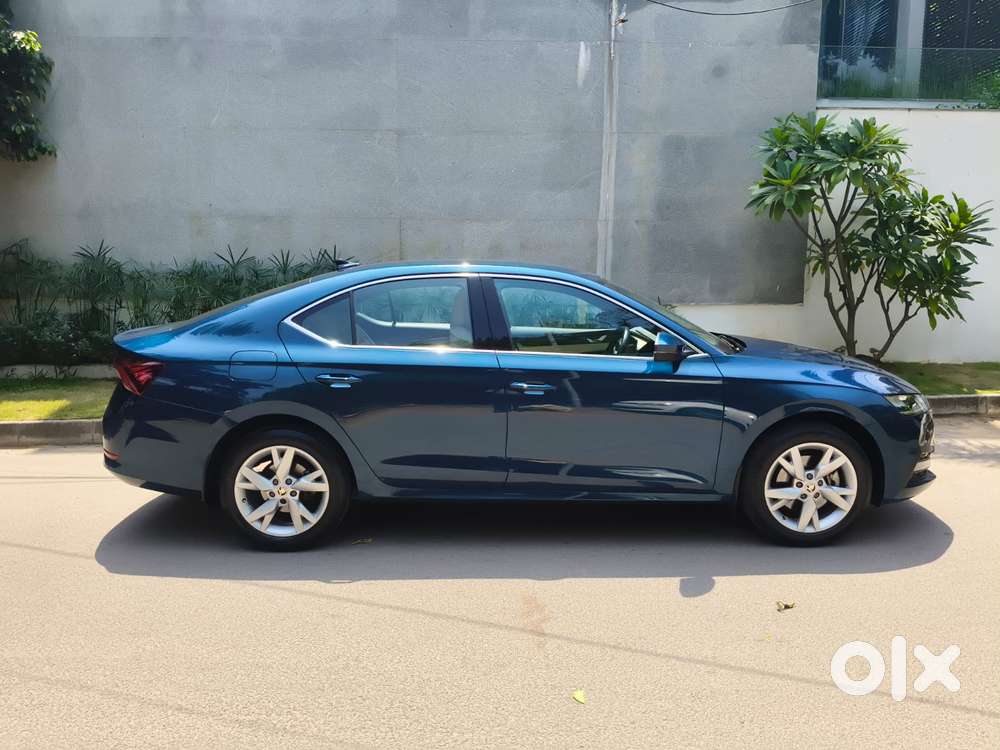 Skoda Octavia 2.0 Style Tsi At, 2022, Petrol
