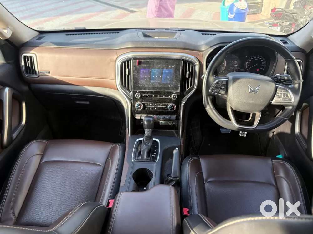 Mahindra Scorpio N Z8 Petrol At 7 Str, 2024, Petrol