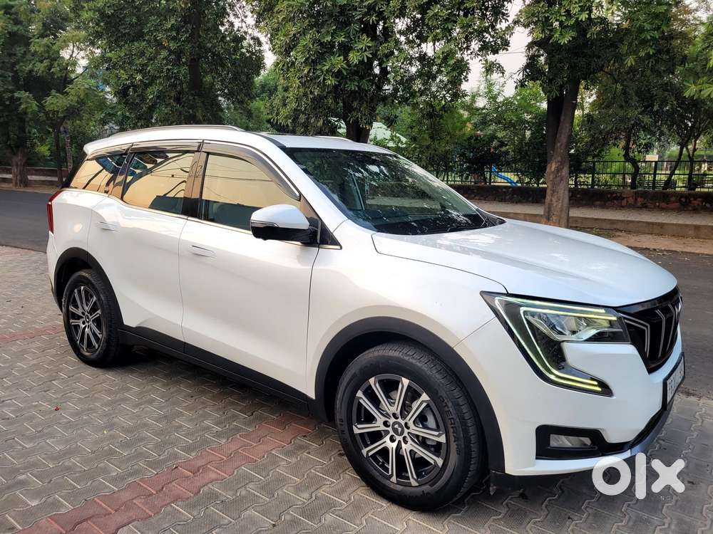 Mahindra Xuv700 2.2 Ax 7 Diesel At Luxury Pack Str, 2022, Diesel