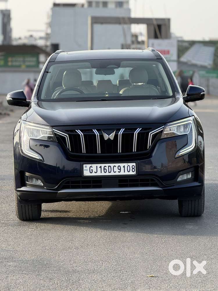 Mahindra Xuv700 2.0 Ax 7 Petrol Mt Str, 2021, Petrol