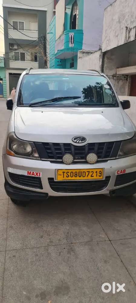 Mahindra Xylo 2017
