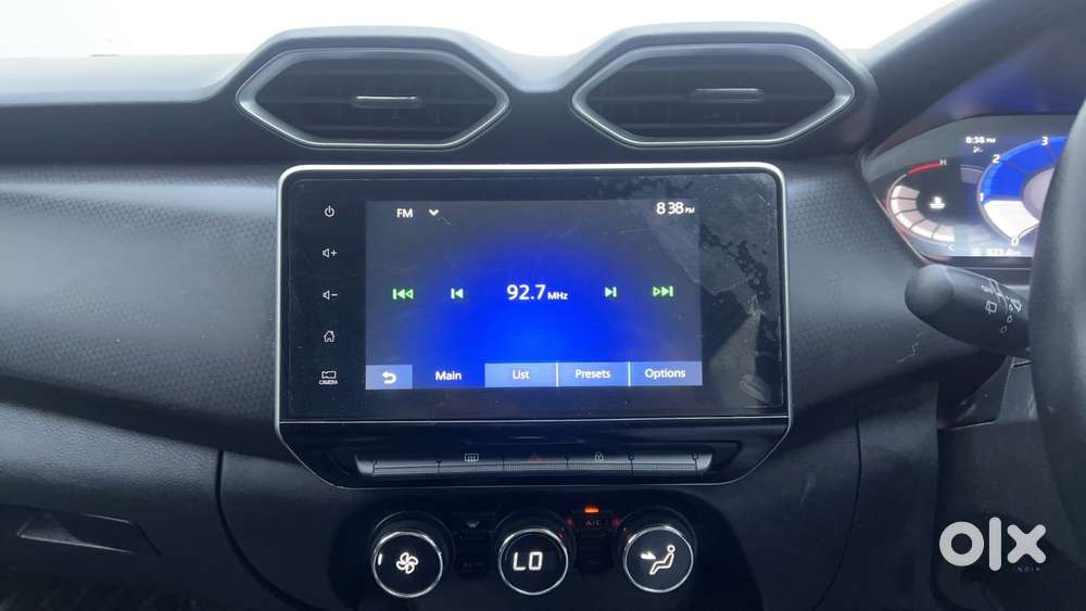 Nissan Magnite 1.0 Xv Premium Turbo Cvt, 2021, Petrol