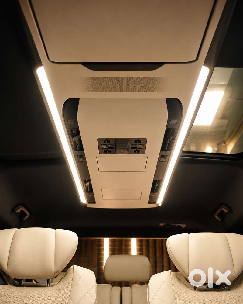 Toyota Vellfire Vip – Executive Lounge, 2024, Petrol