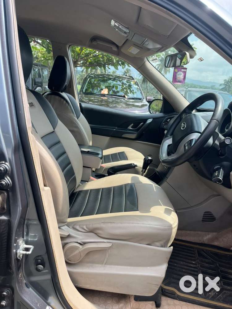 Mahindra Xuv500 At W6 2wd, 2016, Diesel
