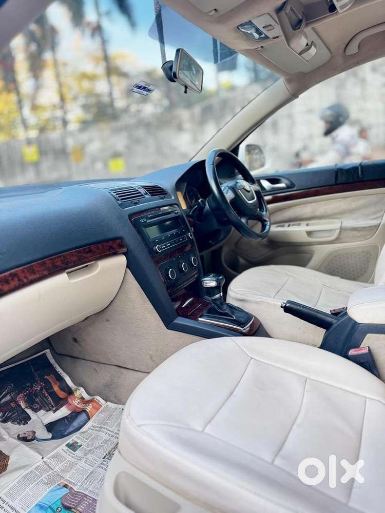 Skoda Laura 2011 Diesel 980000 Km Driven