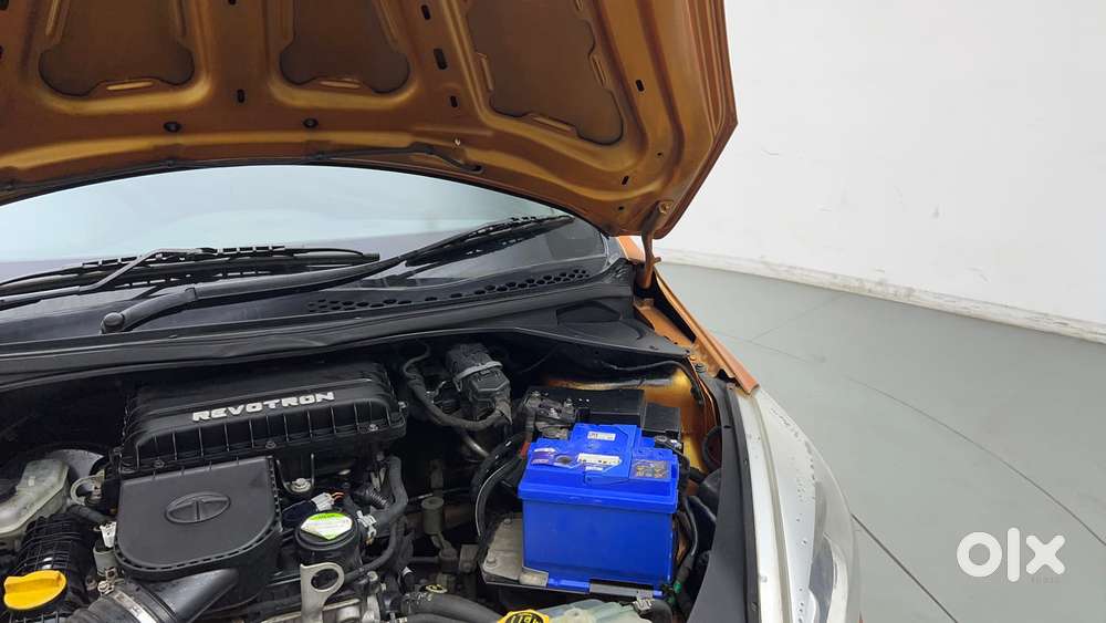 Tata Tiago 1.2 Revotron Xt, 2017, Petrol