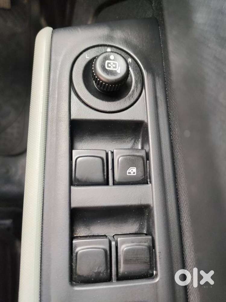 Tata Punch, 2023, Petrol