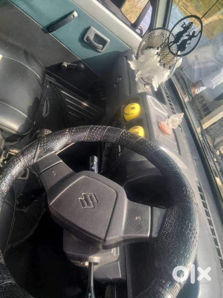 Maruti Suzuki Omni 2010