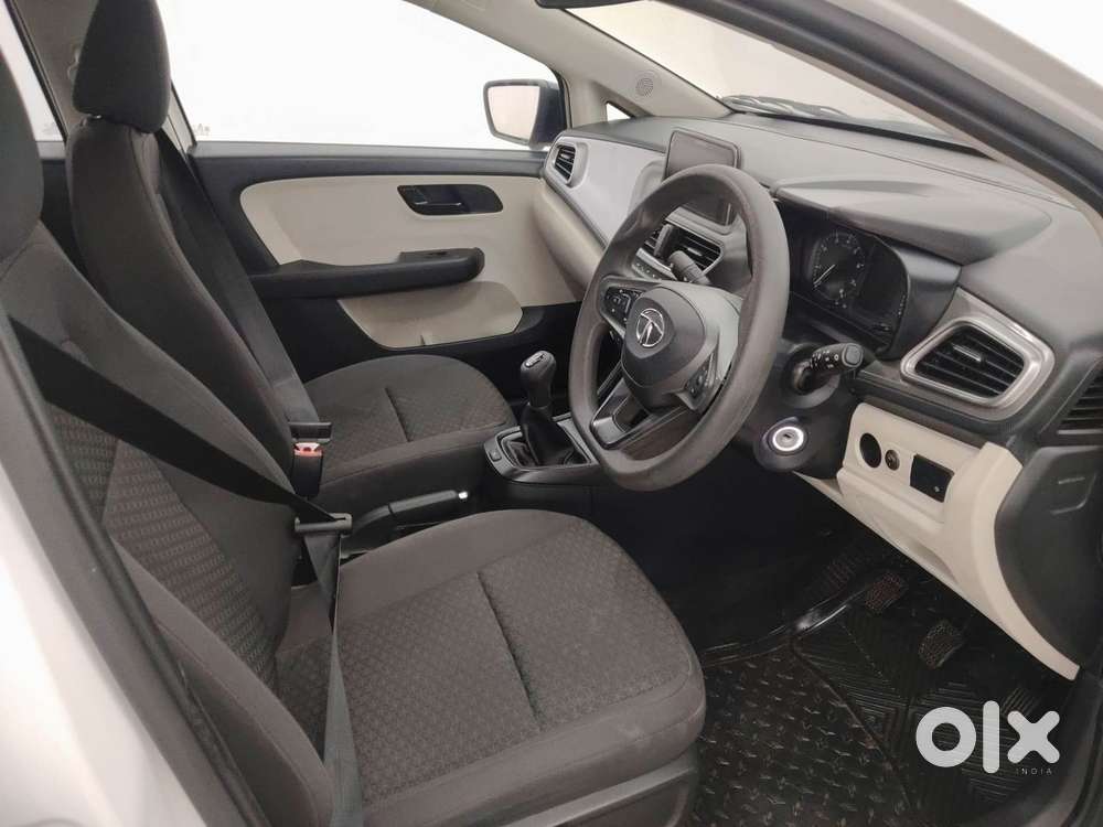 Tata Altroz Xm Plus (s), 2023, Petrol