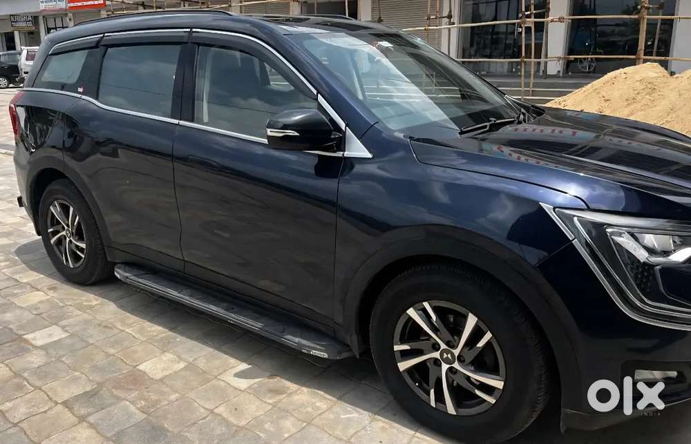 Mahindra Xuv700 2.0 Petrol 2022 Second Owner Internal Transfer