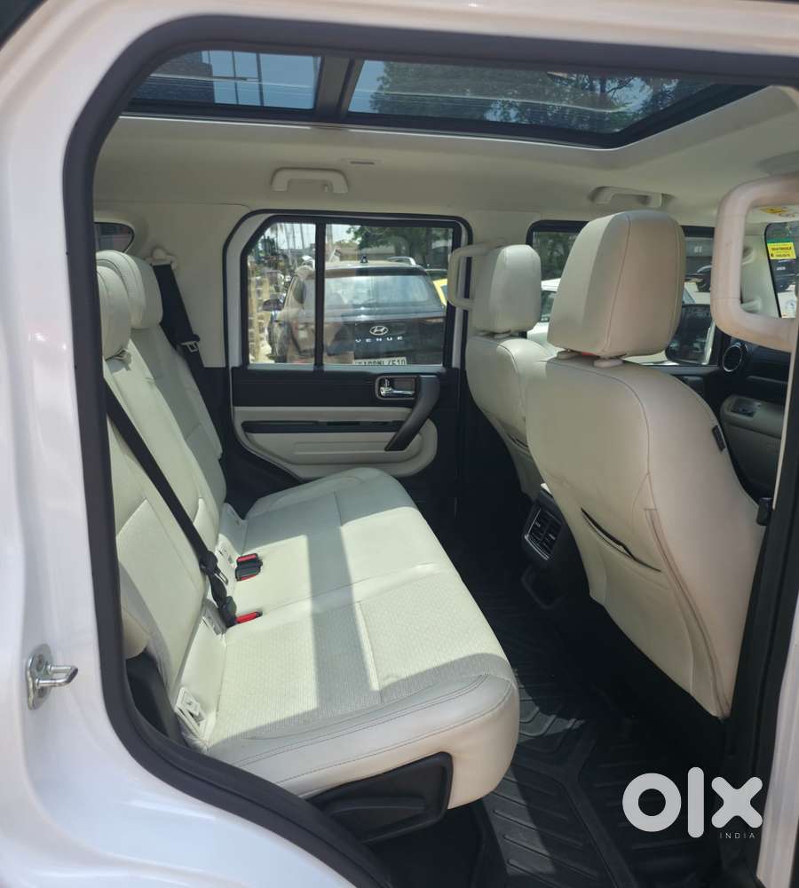 Mahindra Thar Roxx Ax7 L Diesel Mt 2wd, 2025, Diesel