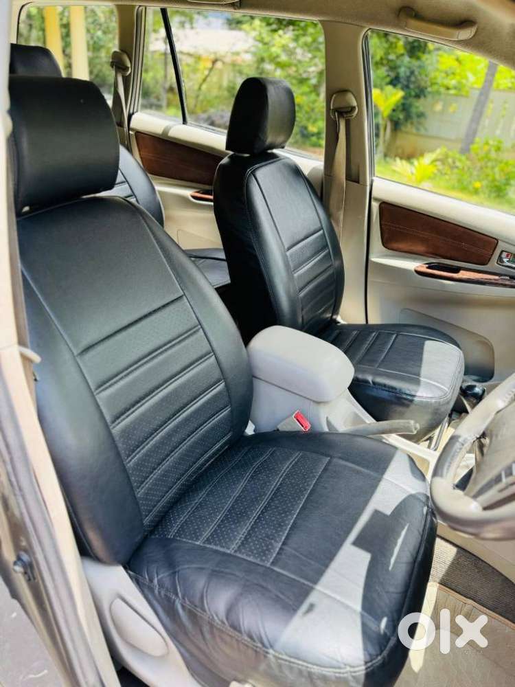 Toyota Innova [2004-2011] 2.5 Gx Diesel 7 Str, 2007, Diesel