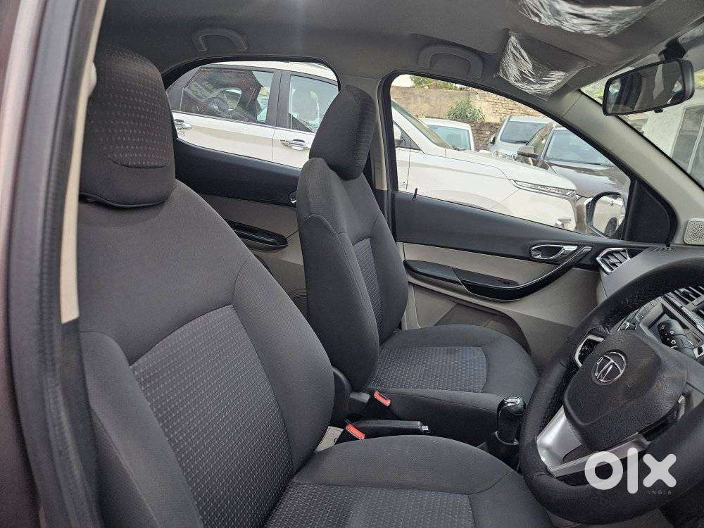 Tata Tiago 1.2 Revotron Xz, 2017, Petrol