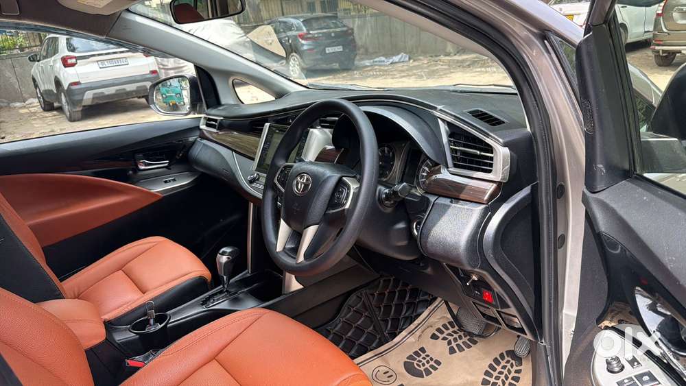 Toyota Innova Crysta 2.8z Automatic, 2019, Diesel