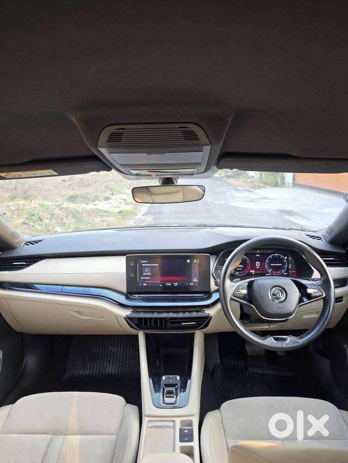 Skoda Octavia 1.8 Tsi Style Plus At, 2021, Petrol