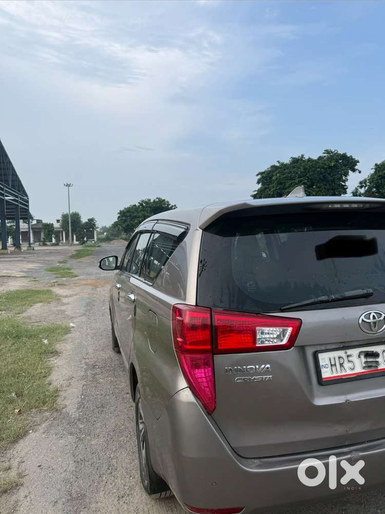 Toyota Innova Crysta 2021 Diesel Second-owner
