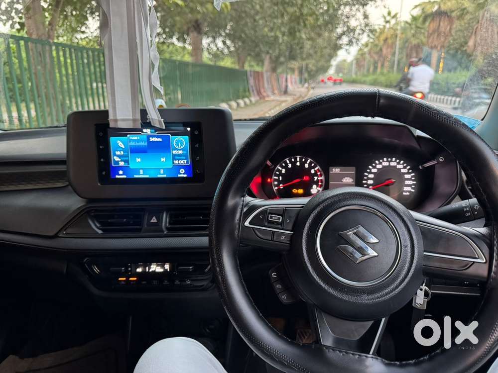 Swift Vxi Petrol 2025
