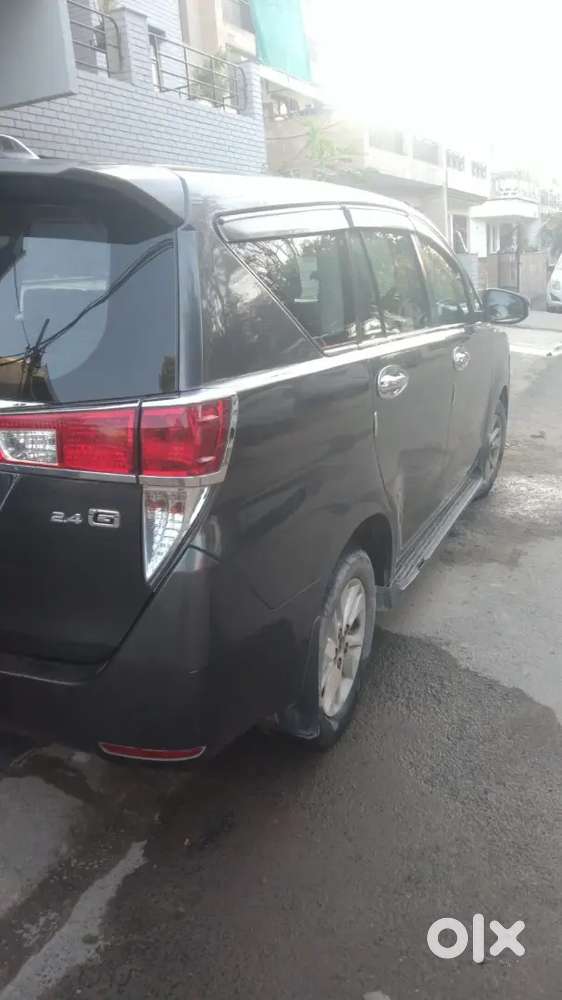 Toyota Innova Crysta 2018 Diesel 135000 Km Driven