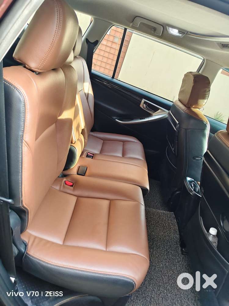 Toyota Innova Crysta 2.4 V 7 Str, 2018, Diesel