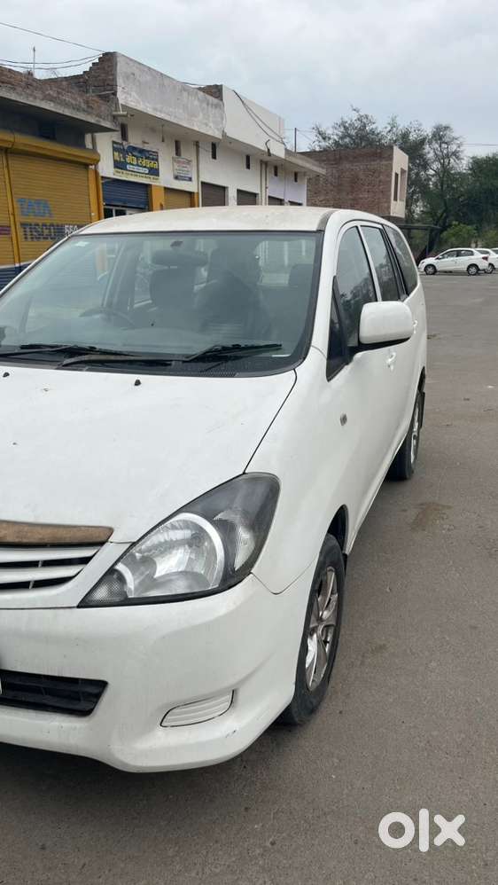 Toyota Innova 2009