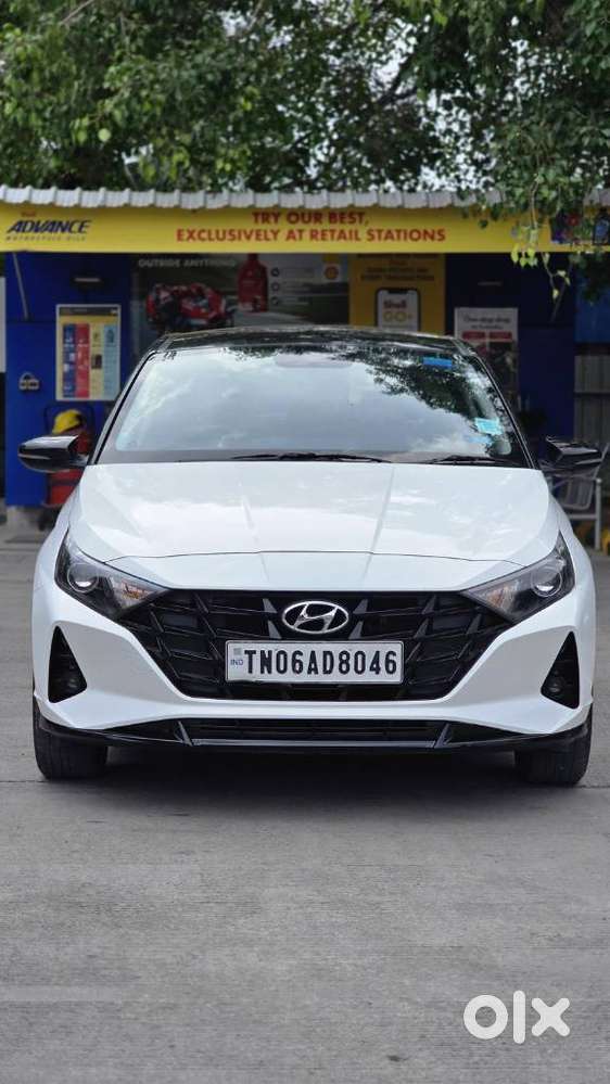 Hyundai I20 Asta (o) 1.2 Mt, 2023, Petrol