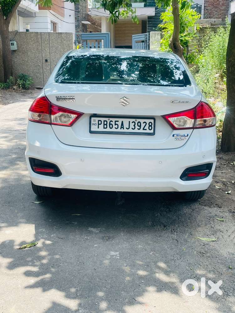 Ciaz Top End Model Zdi+ Family Car Vry Gud Condition Car