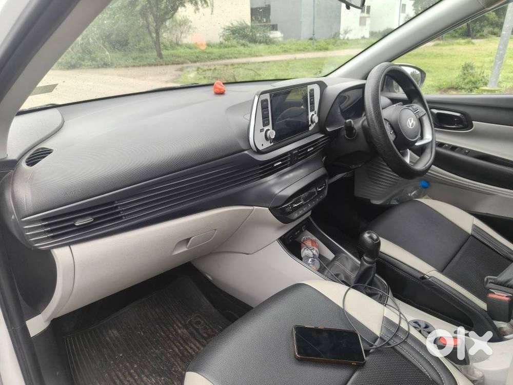 Hyundai I20 Sportz 1.2 Mt, 2023, Petrol