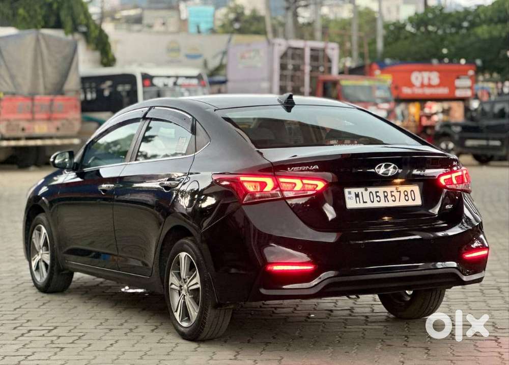 Hyundai Verna 1.6 Sx (o) Vtvt, 2018, Petrol
