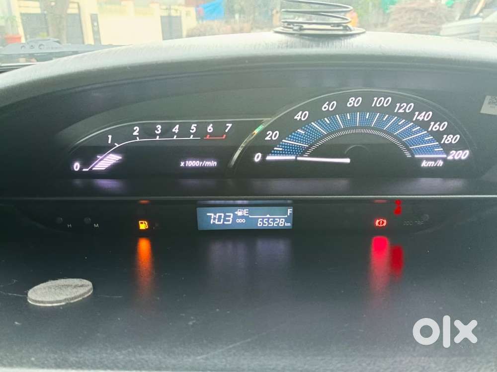 Toyota Etios Liva V Dual Tone, 2019, Petrol